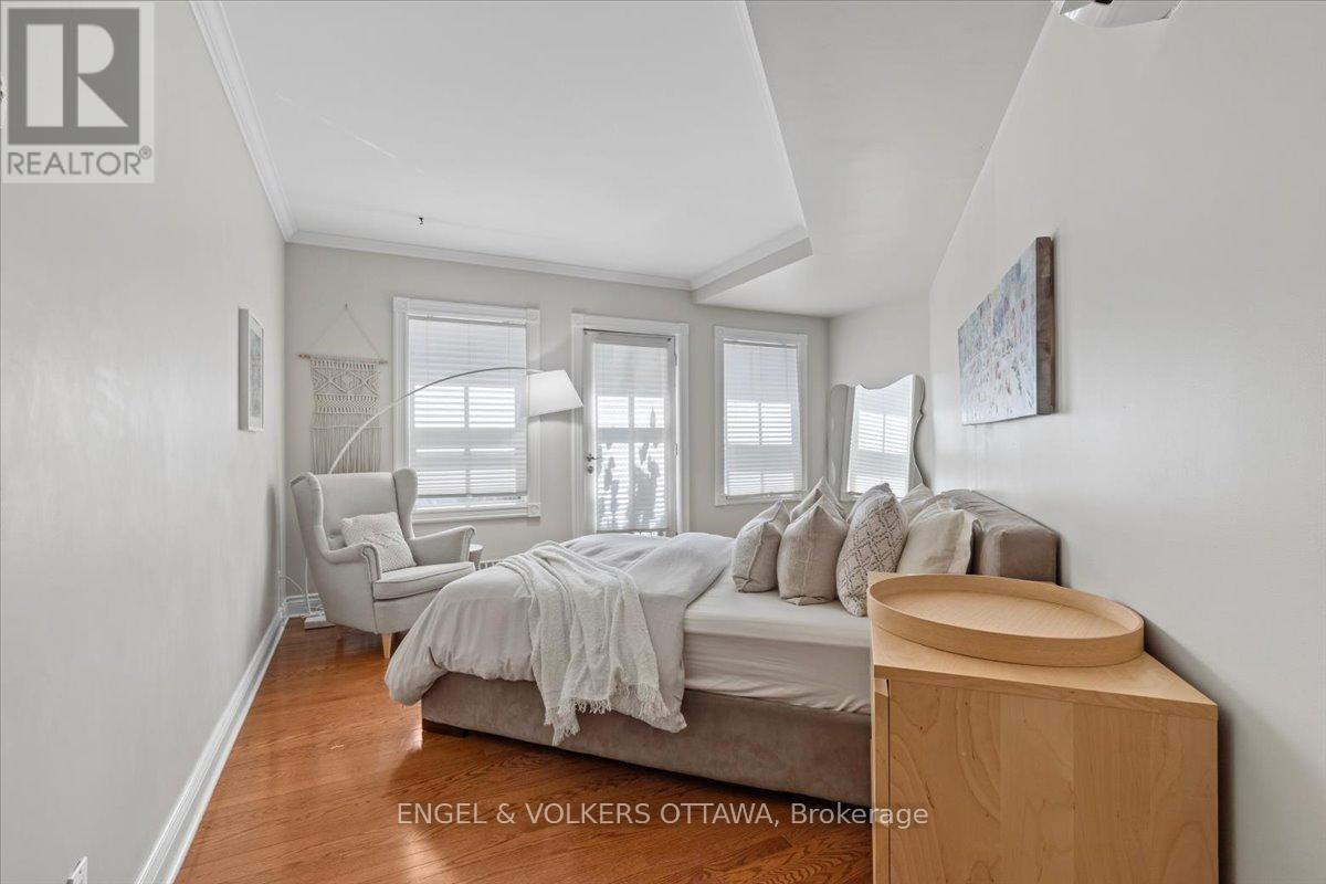 #2 139 GUIGUES AVENUE - 12
