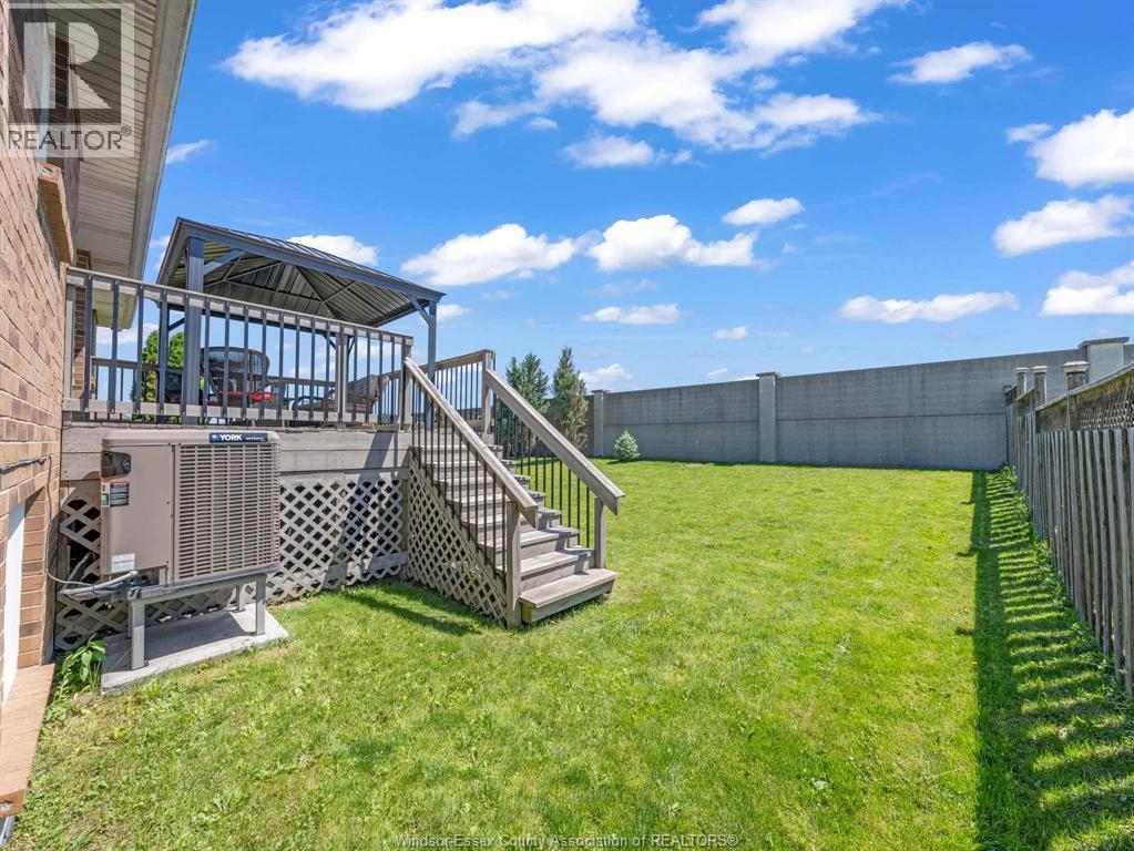 1541 Heatherglen DRIVE - 2