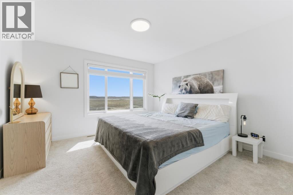 936 Langholm Drive SE - 26
