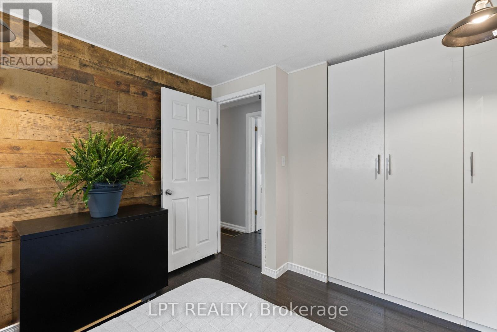 2743 LOCKHART ROAD - 19