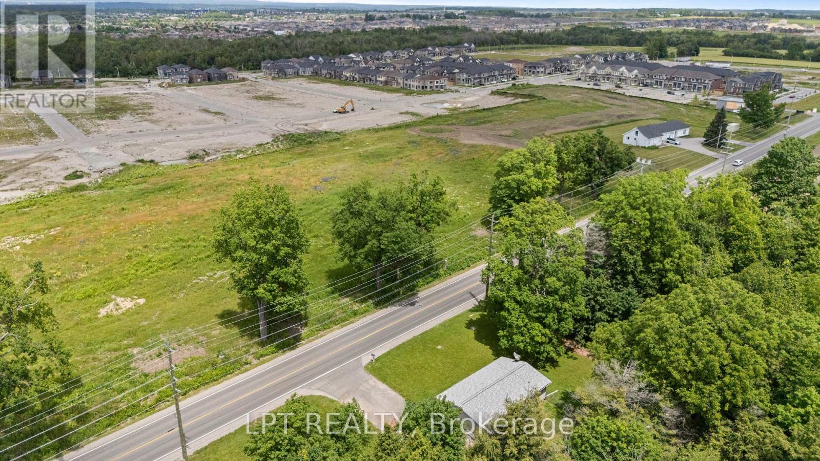 2743 LOCKHART ROAD - 32