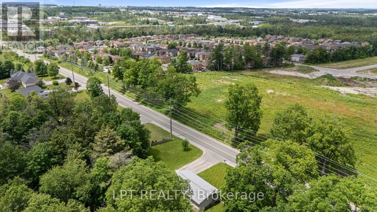 2743 LOCKHART ROAD - 33