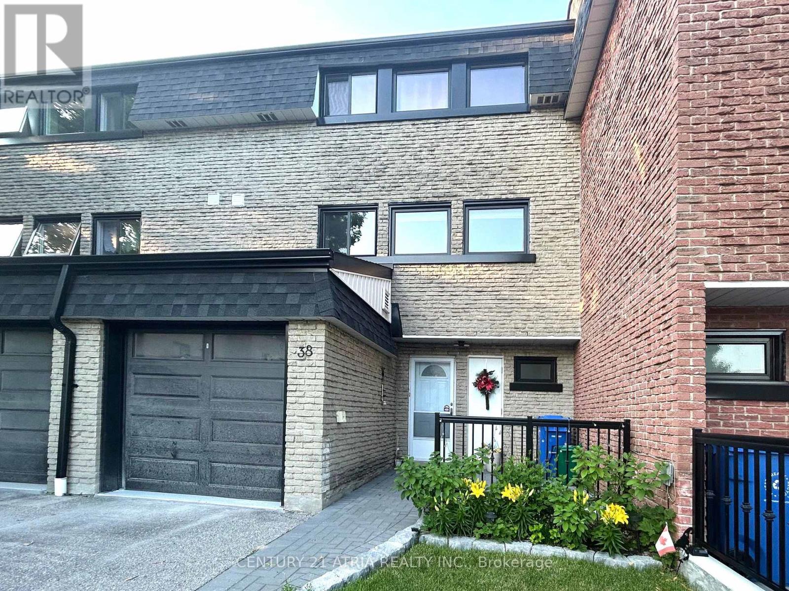 38 HENDERSON DRIVE - 1