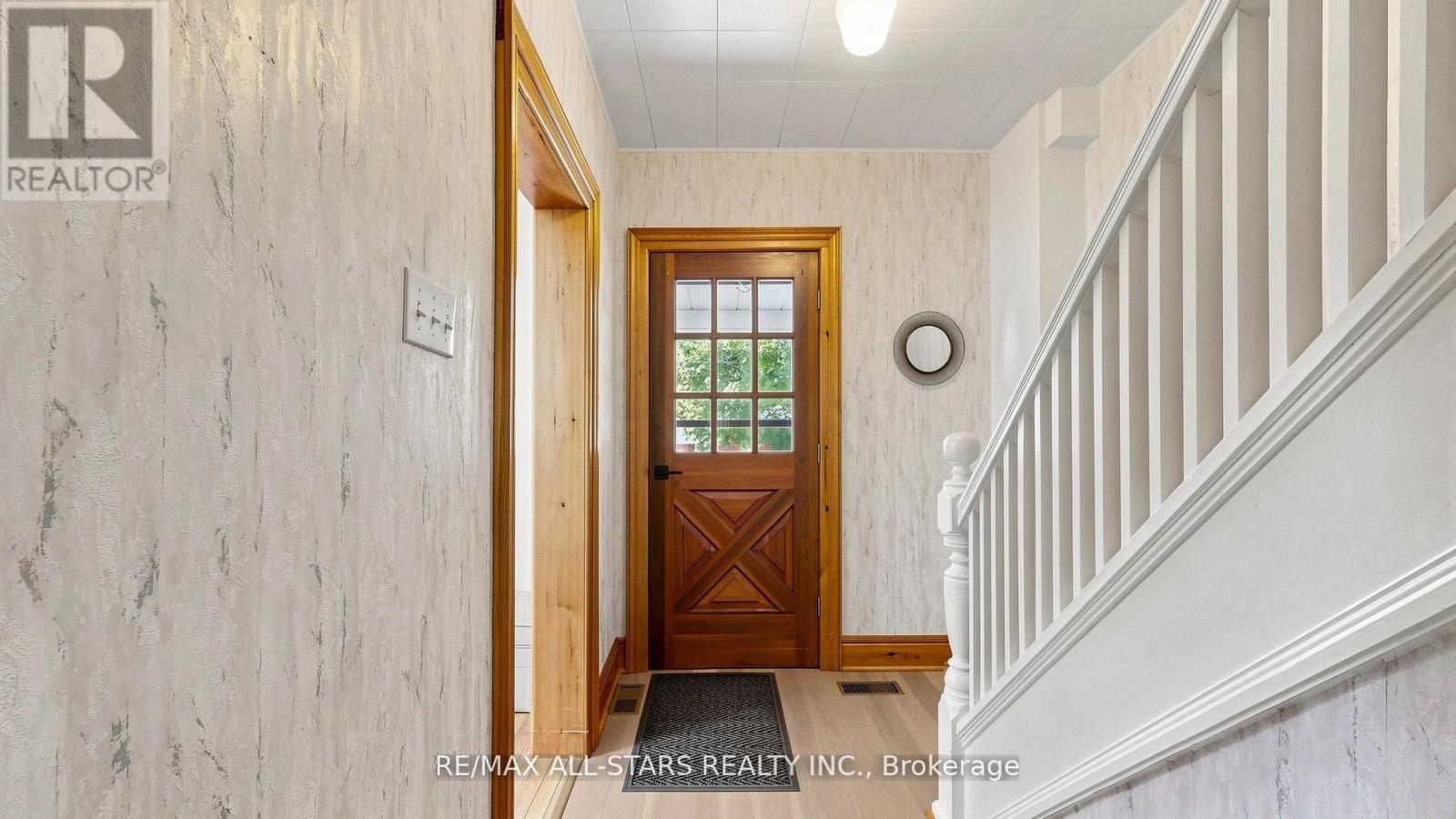 11 MARIETTA STREET - 17