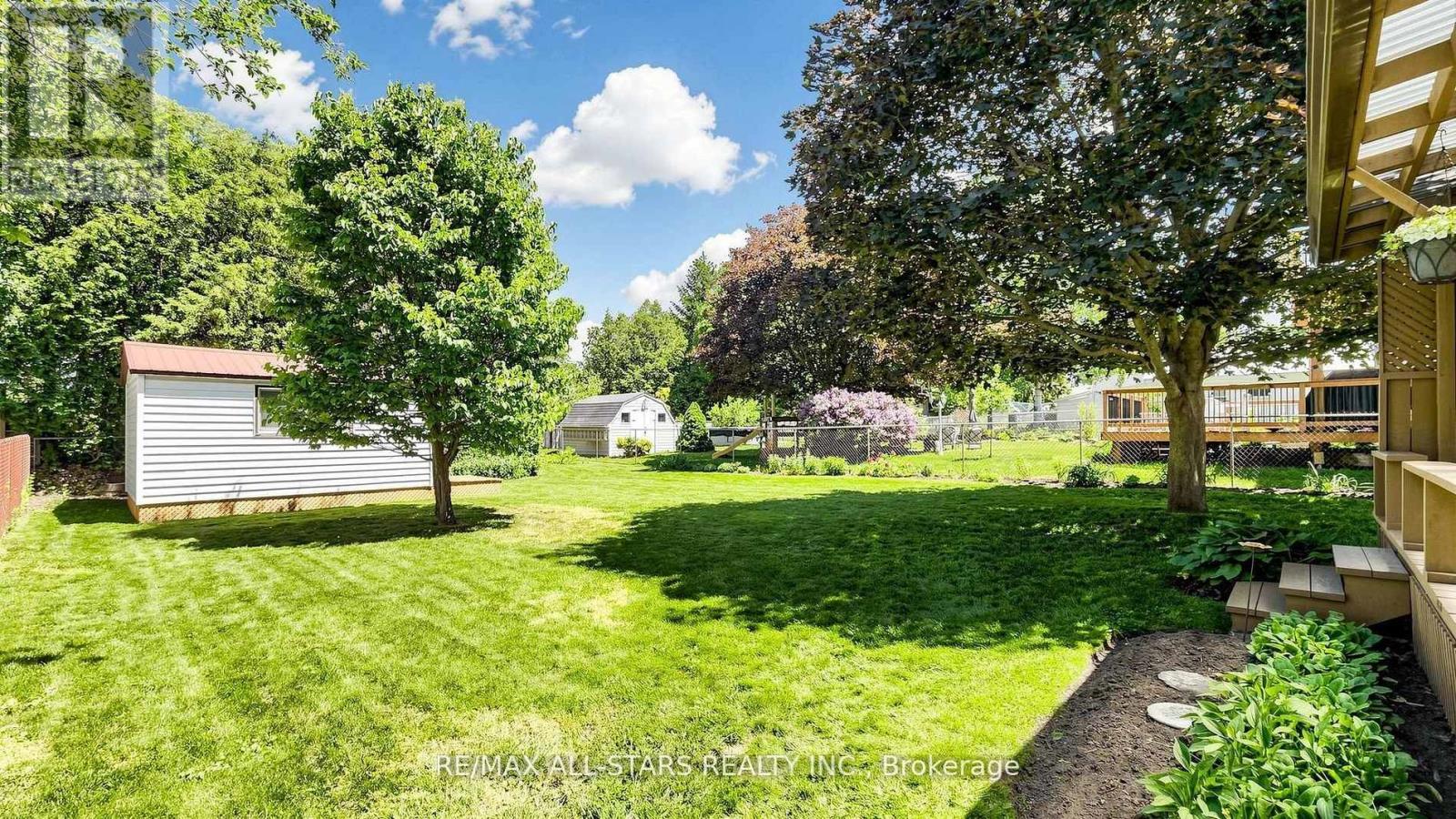 11 MARIETTA STREET - 34