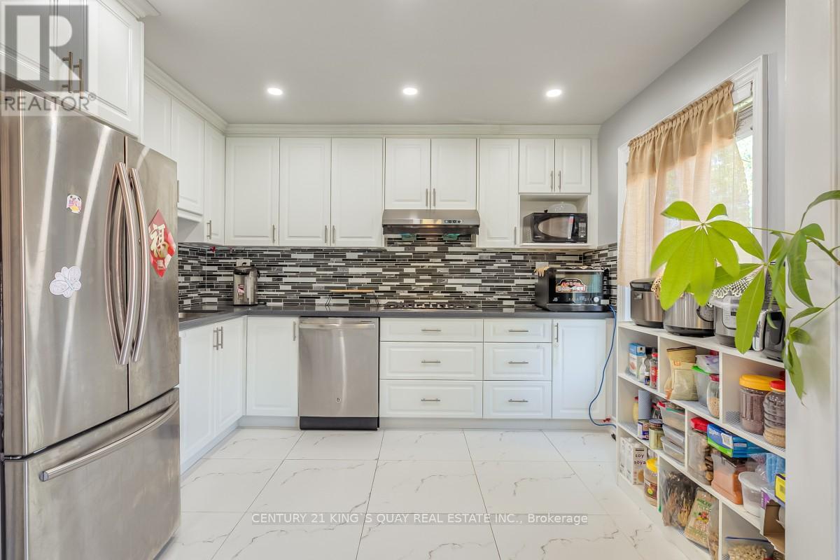 62 STATHER CRESCENT - 12