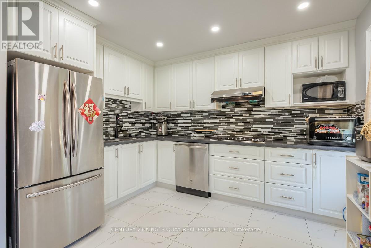 62 STATHER CRESCENT - 14