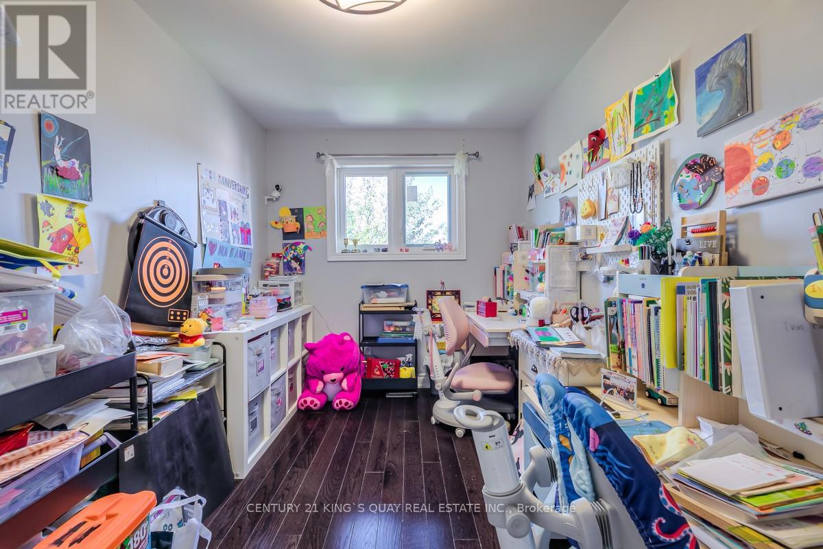 62 STATHER CRESCENT - 25
