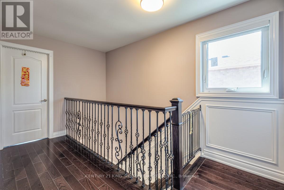 62 STATHER CRESCENT - 27
