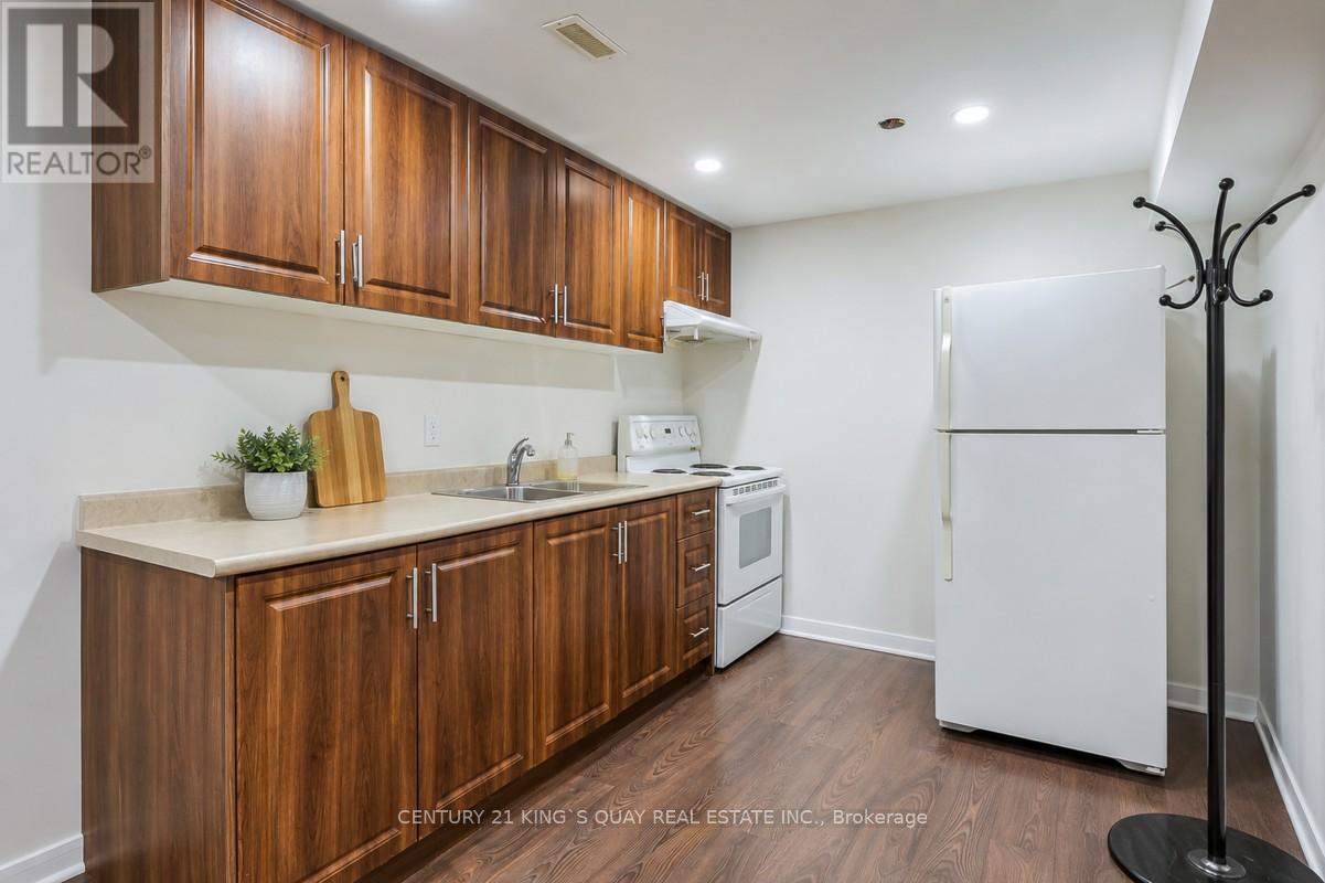 62 STATHER CRESCENT - 29