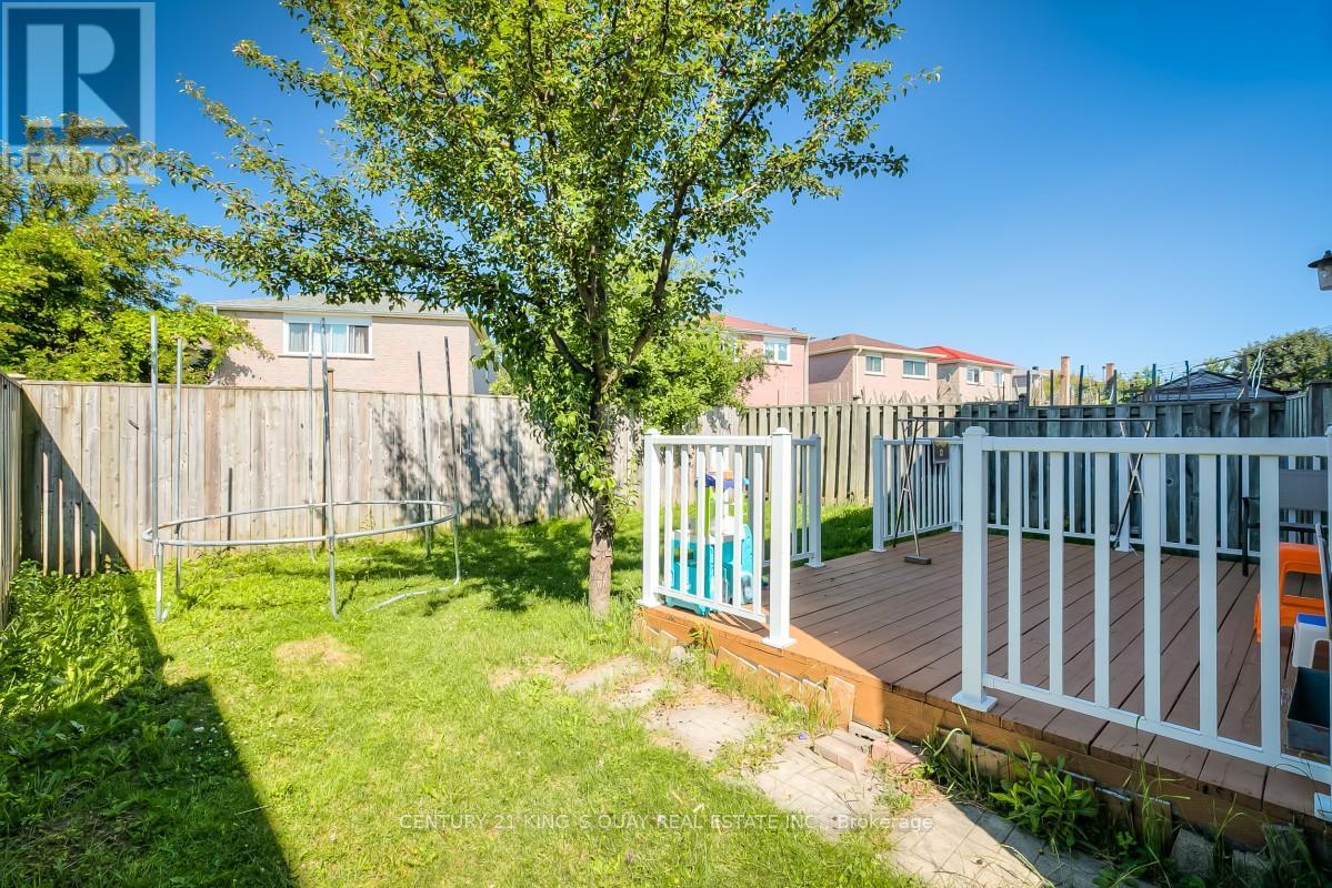 62 STATHER CRESCENT - 33