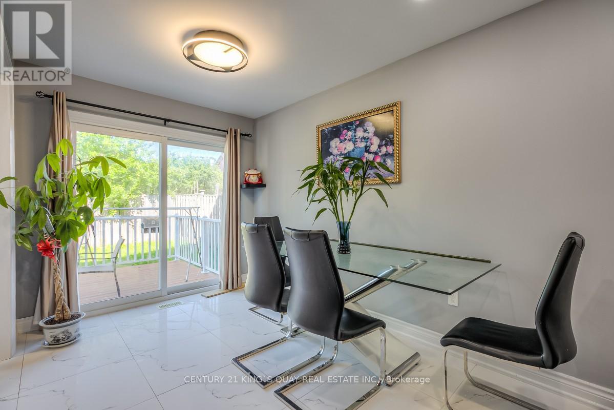 62 STATHER CRESCENT - 9