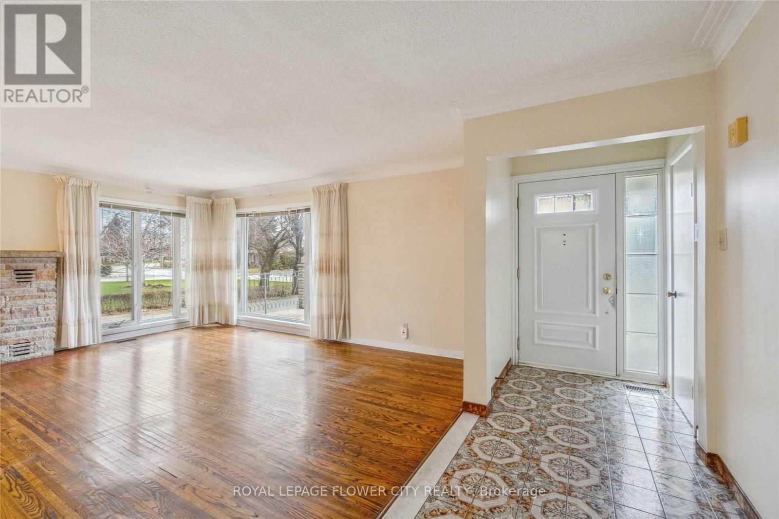 51 HILLSIDE AVENUE - 5
