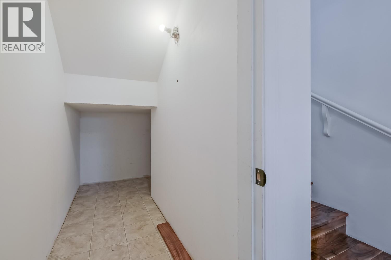 755 Birch Avenue - 35