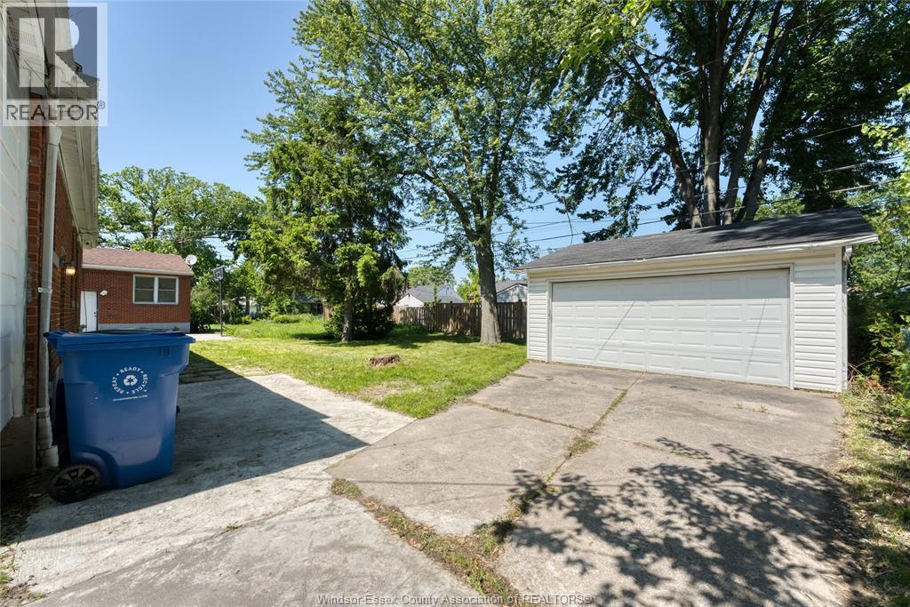 3414 DOMINION AVENUE - 38