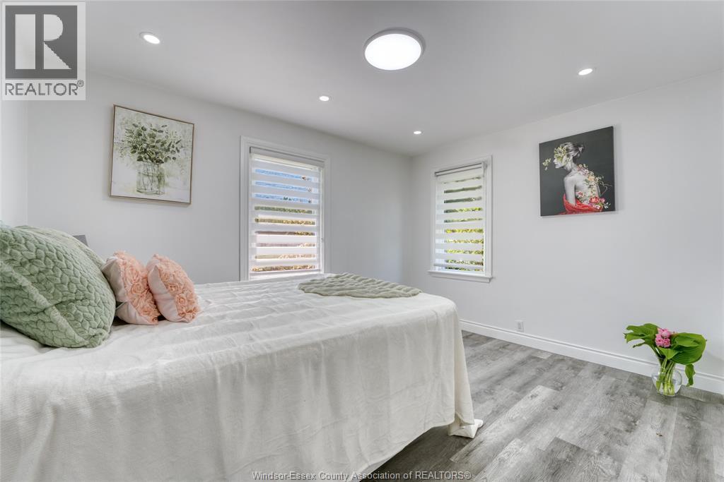 3414 DOMINION AVENUE - 23