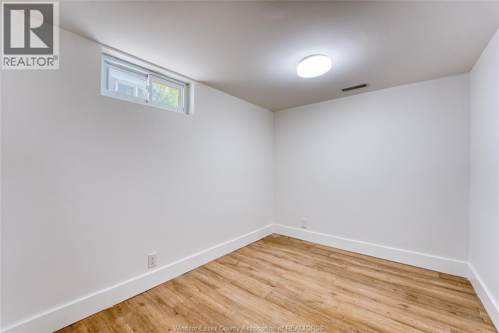 3414 DOMINION AVENUE - 30