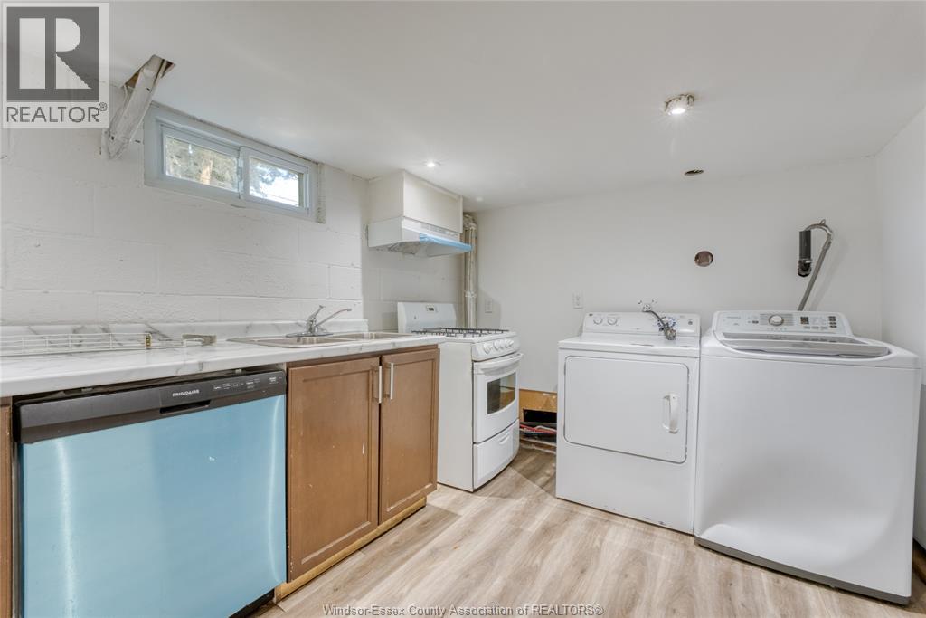 3414 DOMINION AVENUE - 37