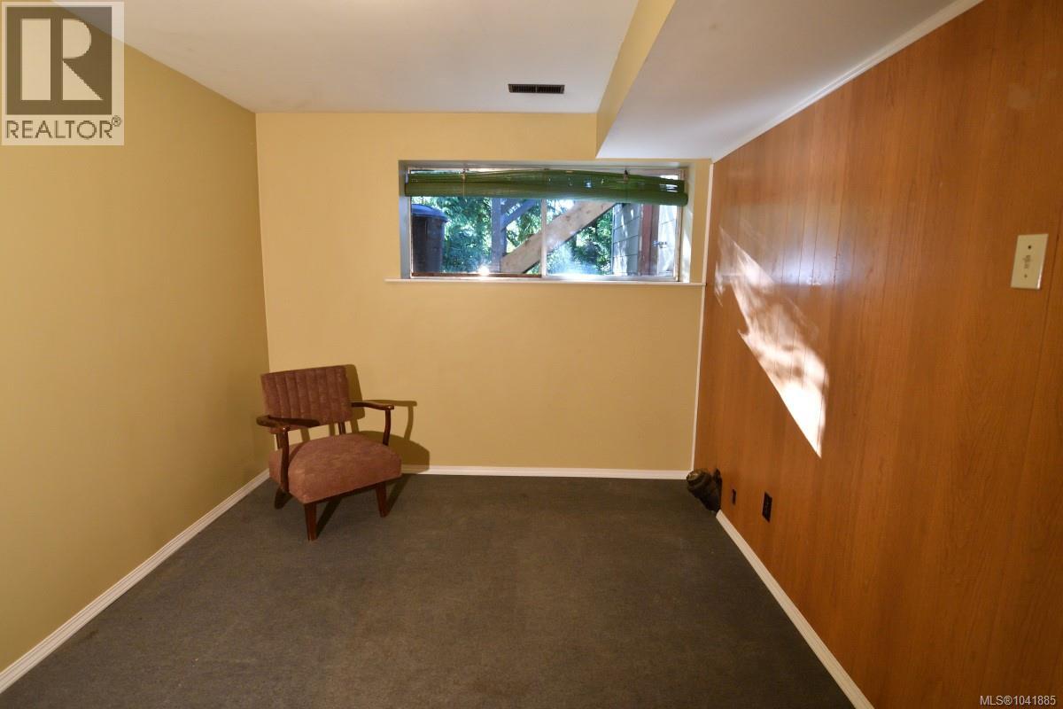 1154 2nd Ave - 12