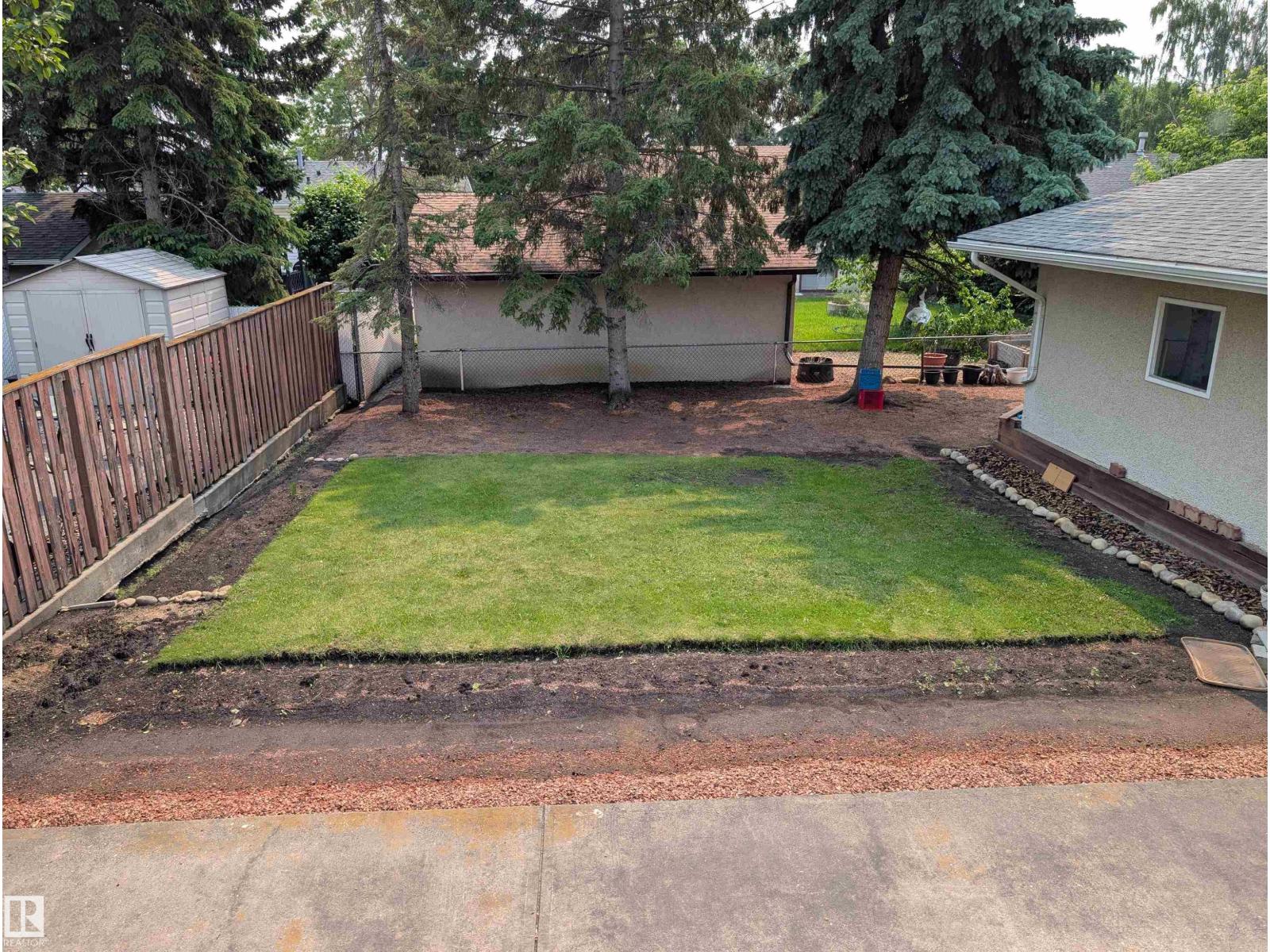 6415 147 AV NW — photo 10