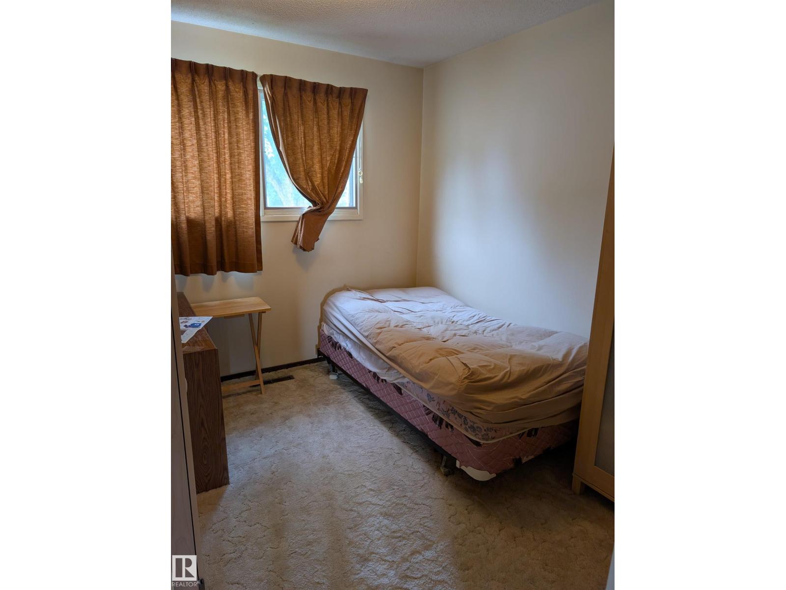 6415 147 AV NW — photo 6