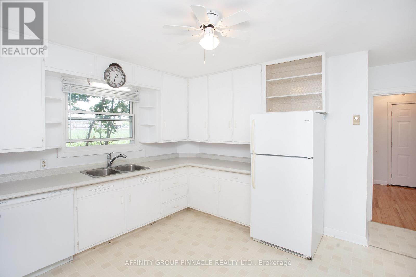 3555 7 HIGHWAY - 9