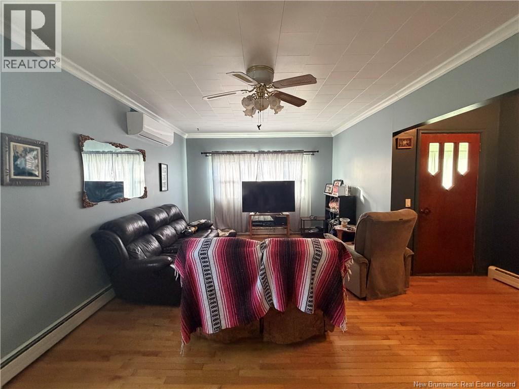 208 Ferguson Street - 12