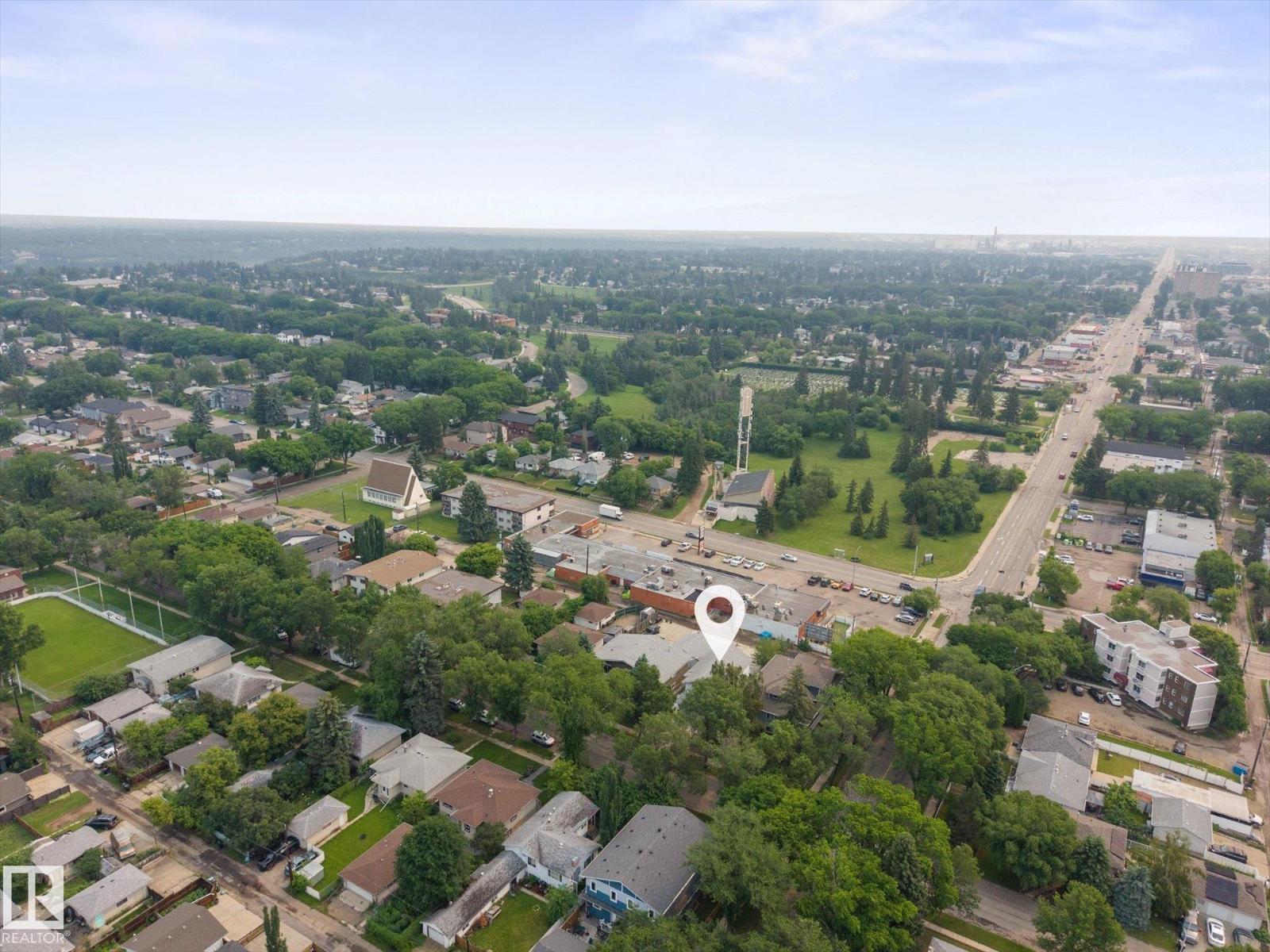 10109 80 ST NW - 44