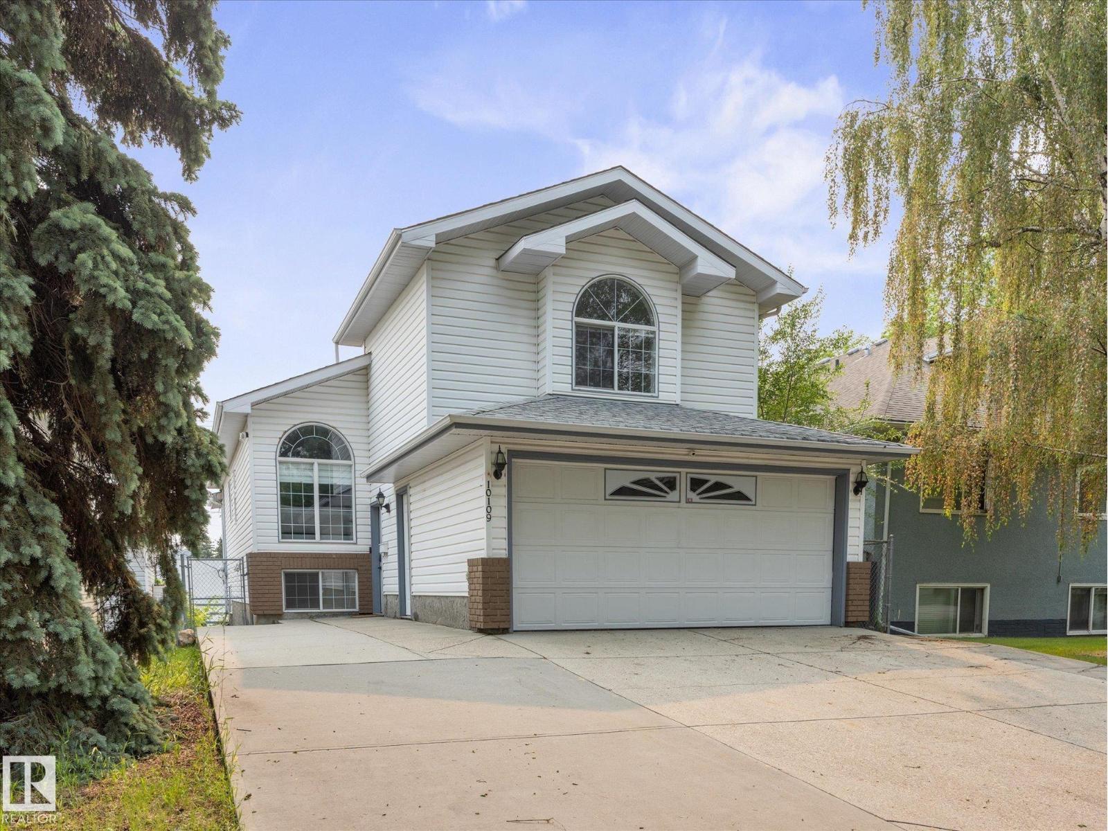 10109 80 ST NW - 1