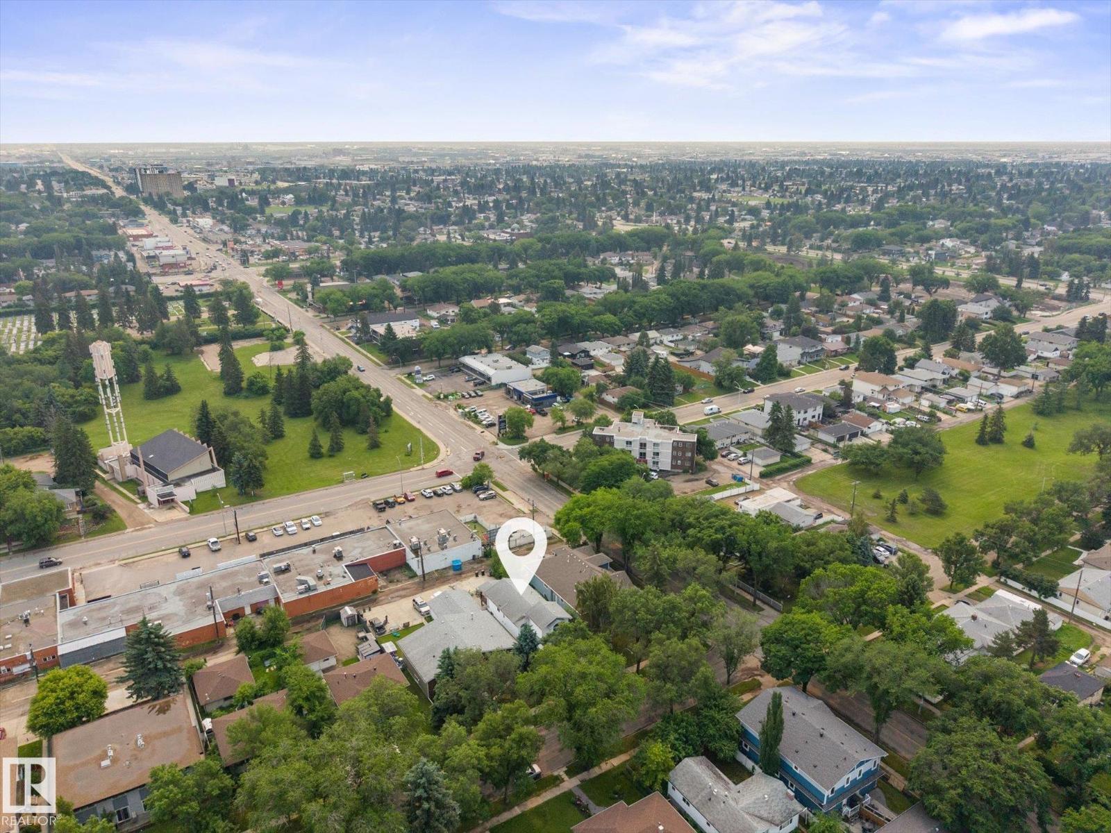 10109 80 ST NW - 42