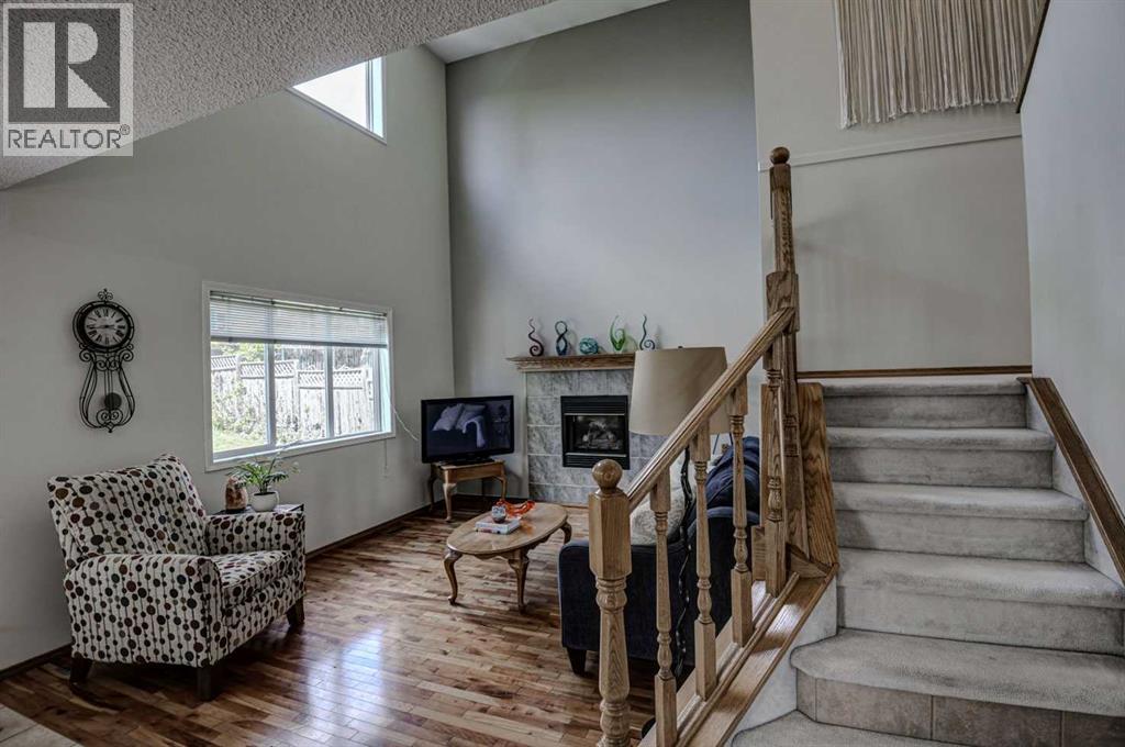 194 Arbour Stone Rise NW - 11