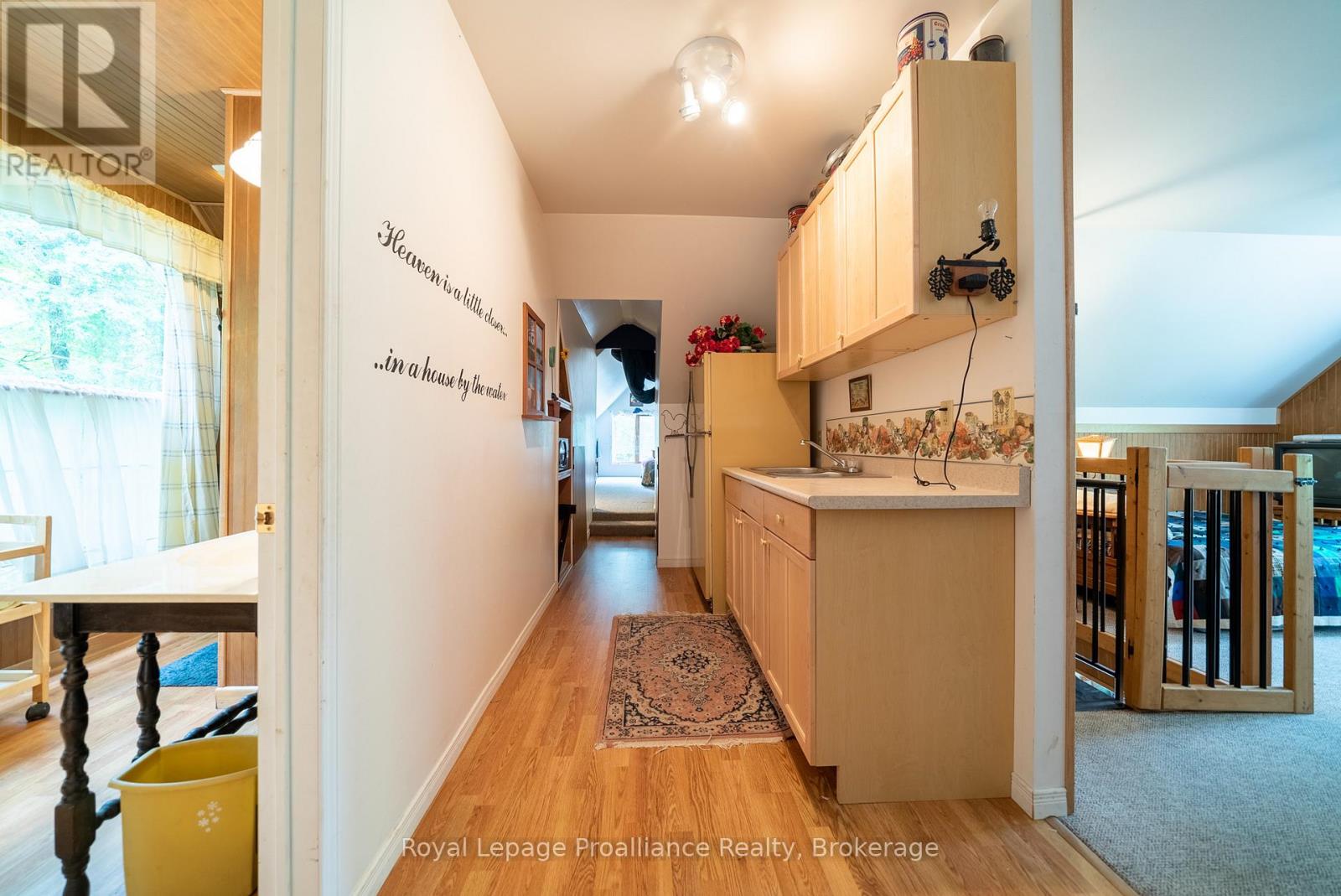 1117A TWIN PINE LANE - 10