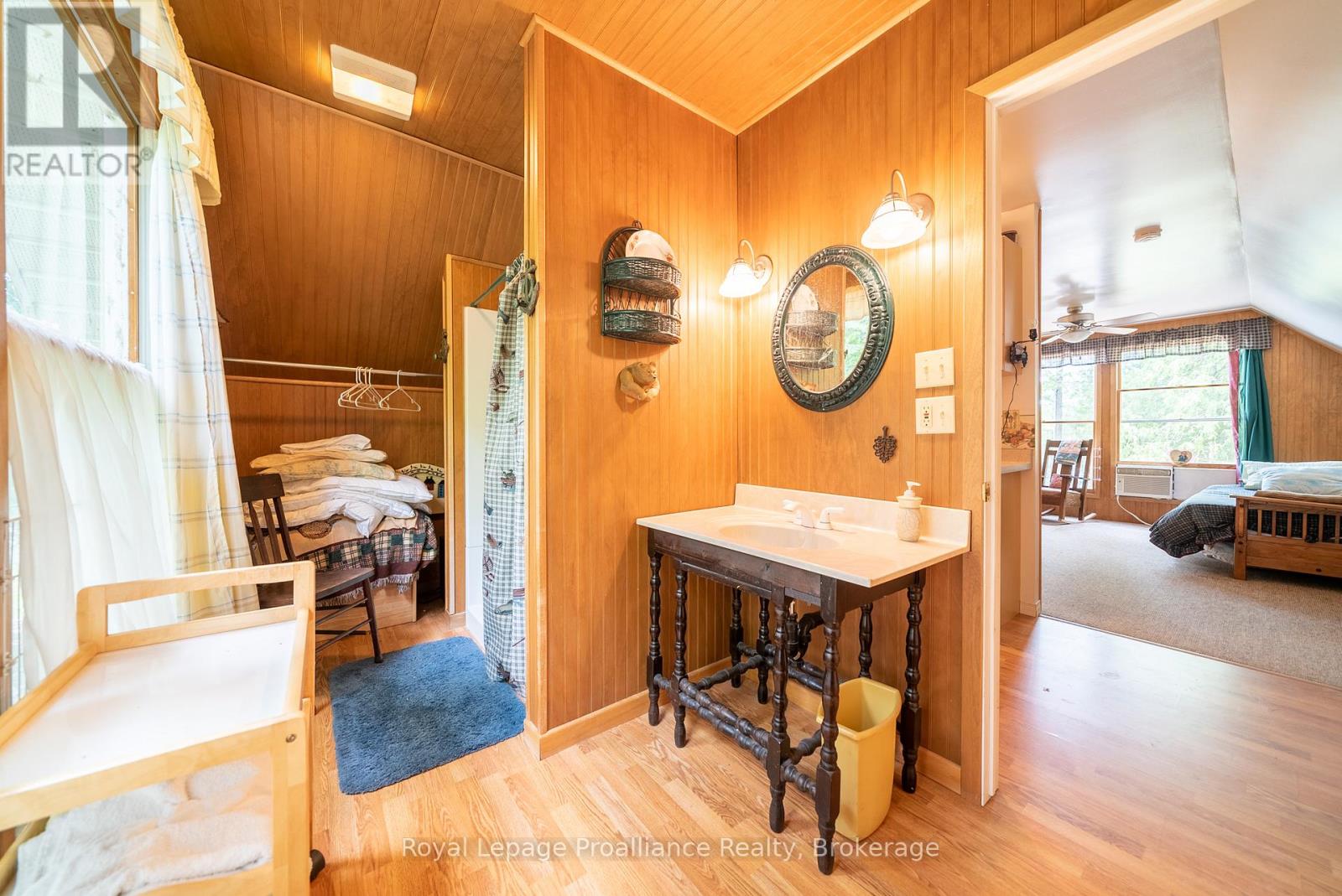 1117A TWIN PINE LANE - 13