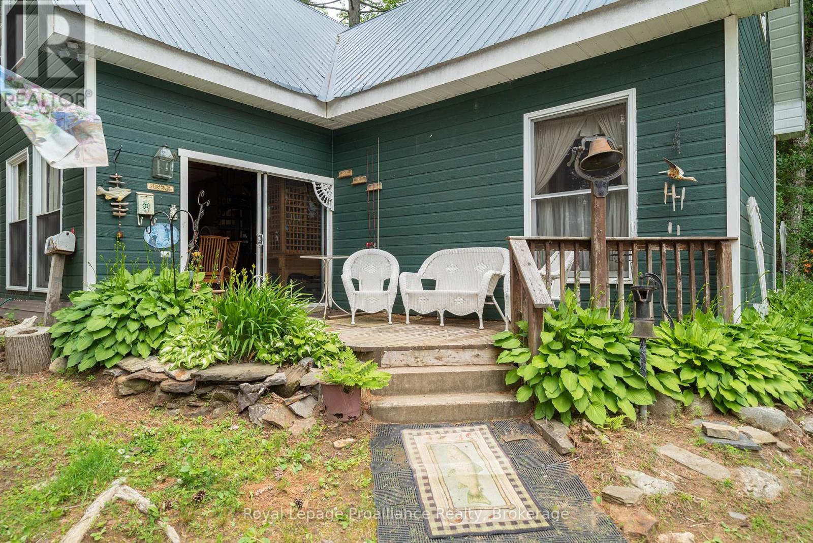 1117A TWIN PINE LANE - 2