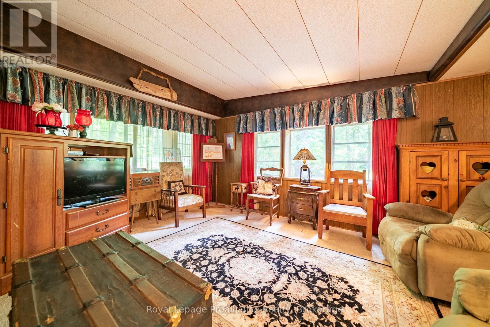 1117A TWIN PINE LANE - 20