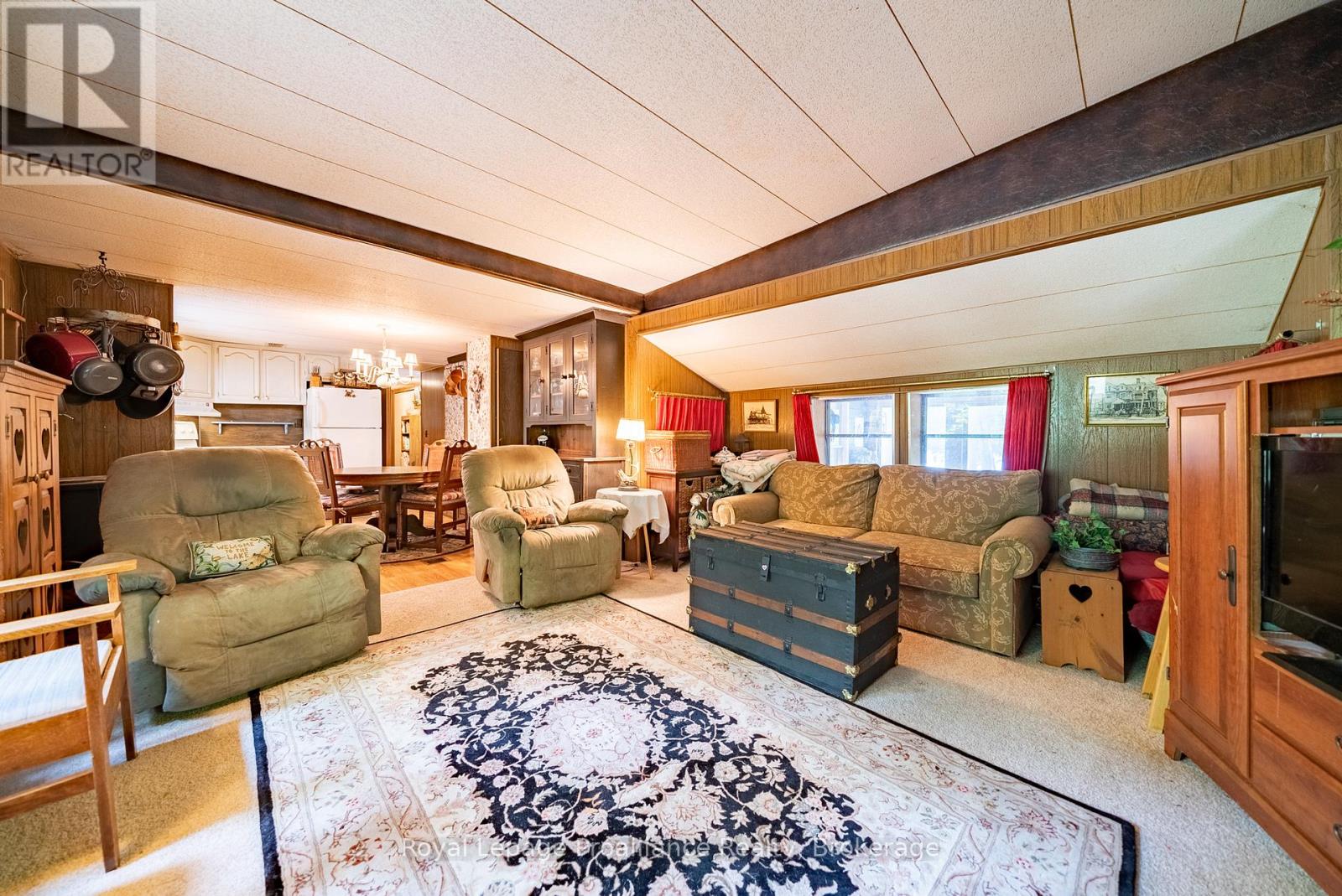 1117A TWIN PINE LANE - 21