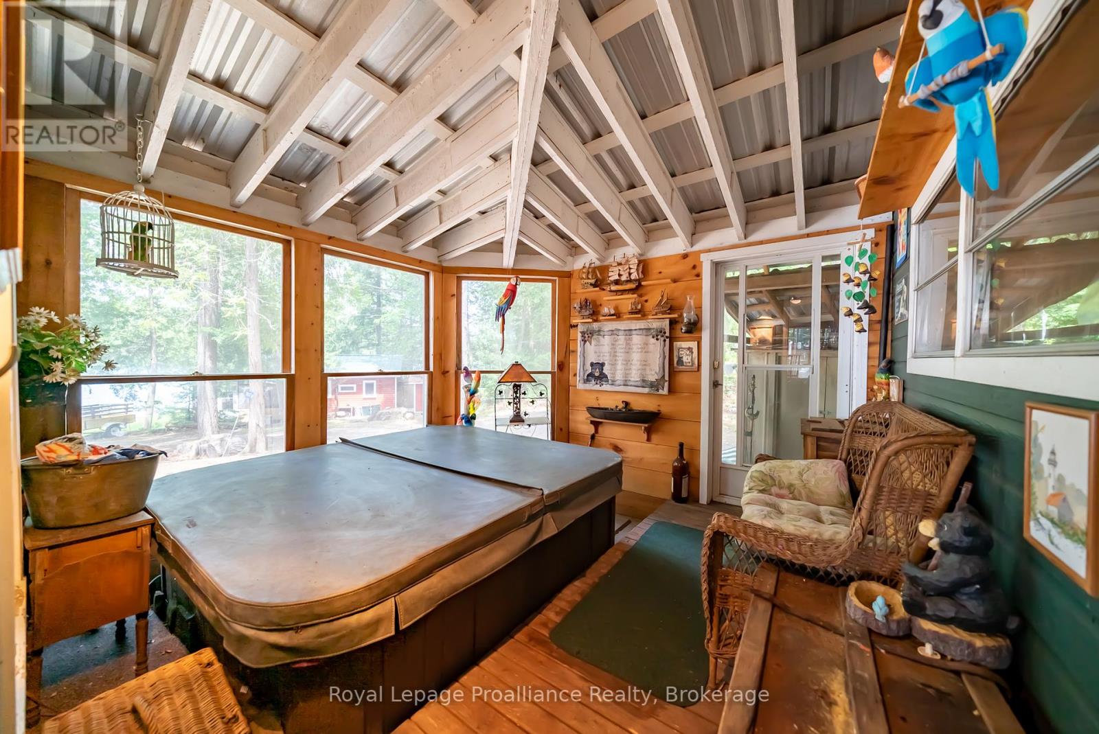 1117A TWIN PINE LANE - 26