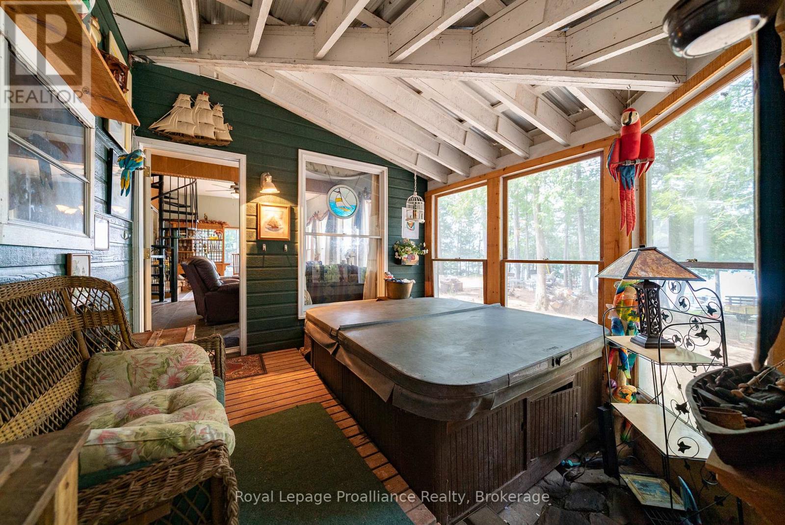 1117A TWIN PINE LANE - 27