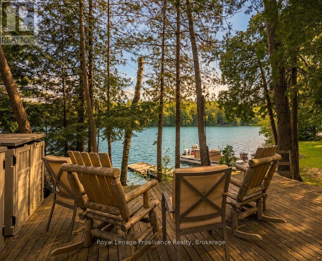 1117A TWIN PINE LANE - 34