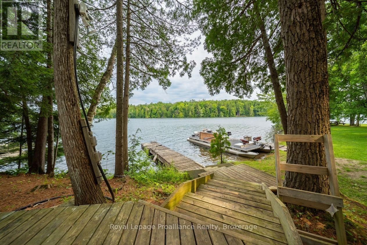 1117A TWIN PINE LANE - 36