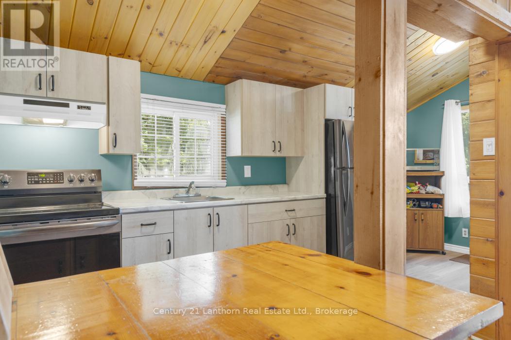 498 EGAN CREEK ROAD - 24
