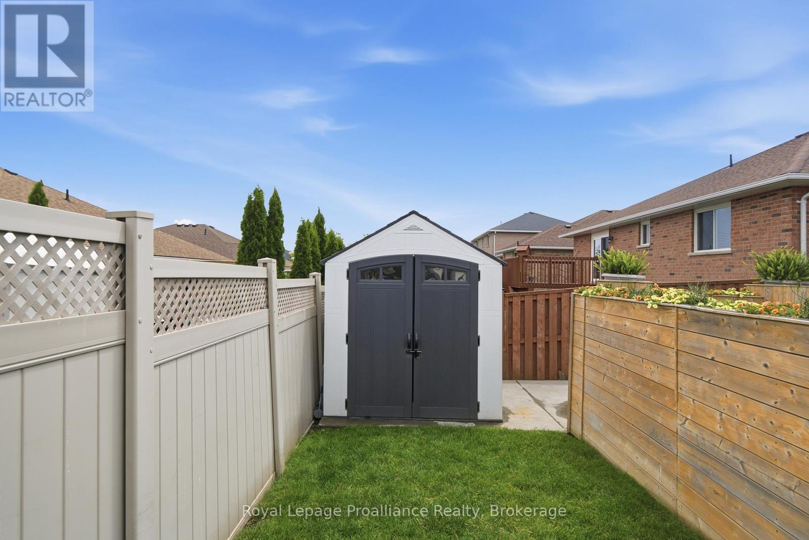 15 CHELSEA CRESCENT - Image 45
