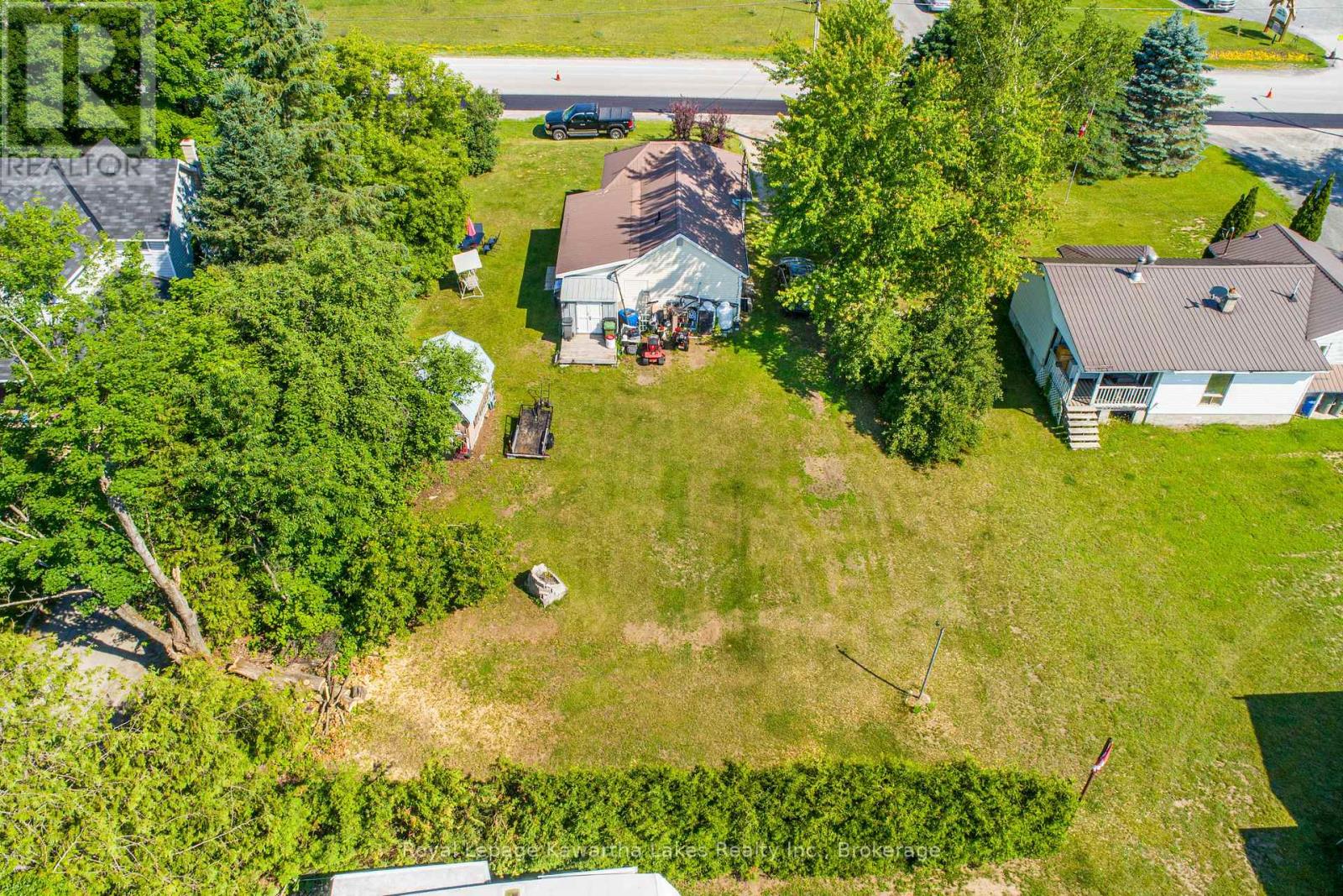 3305 COUNTY RD 48 - 33