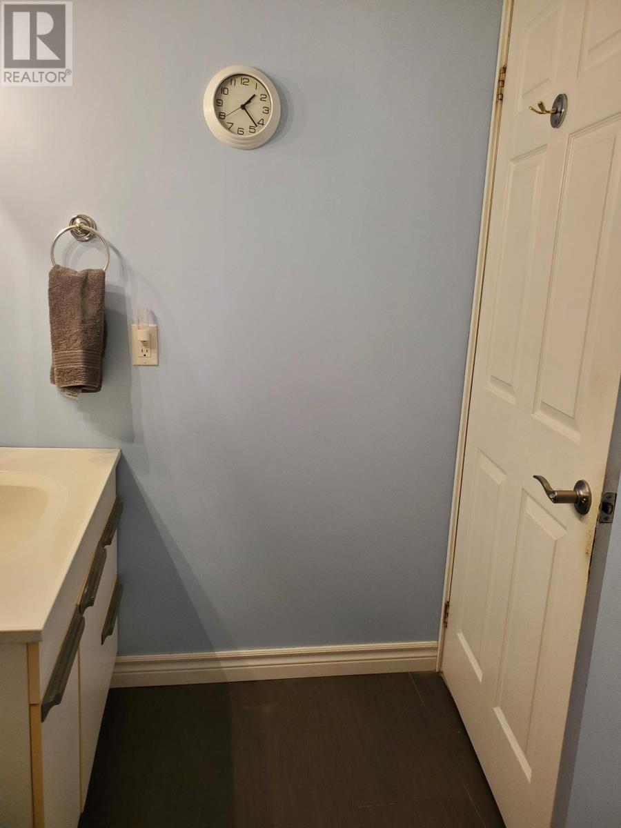 7 Essa Place - 20