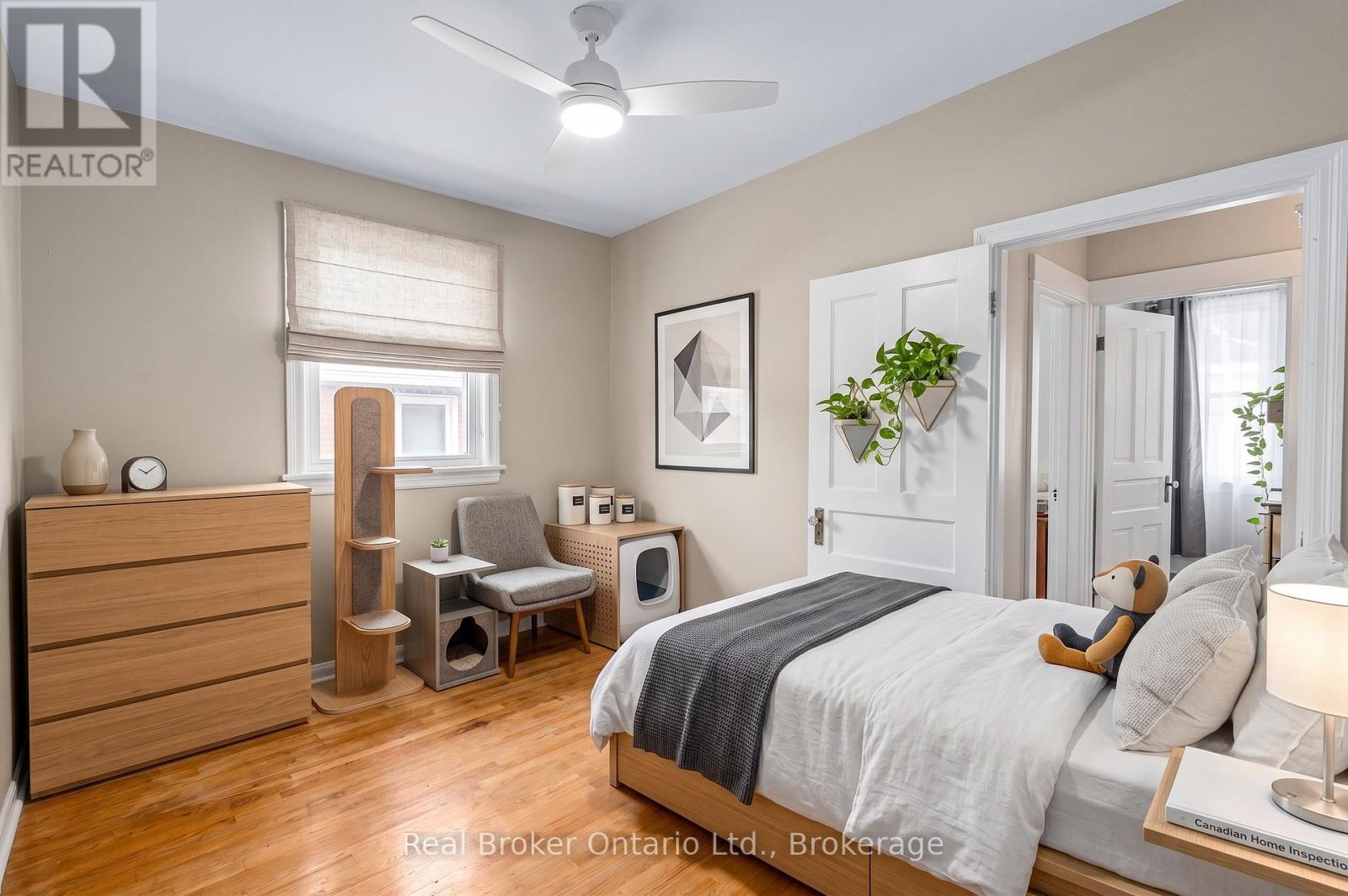 295 KESWICK COURT - 10