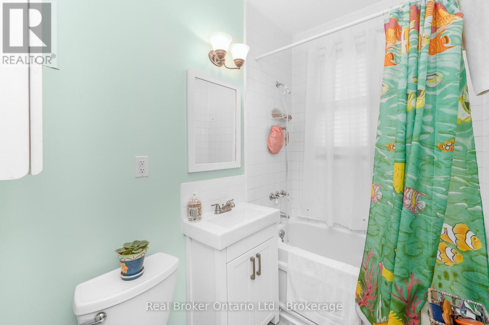 295 KESWICK COURT - 12