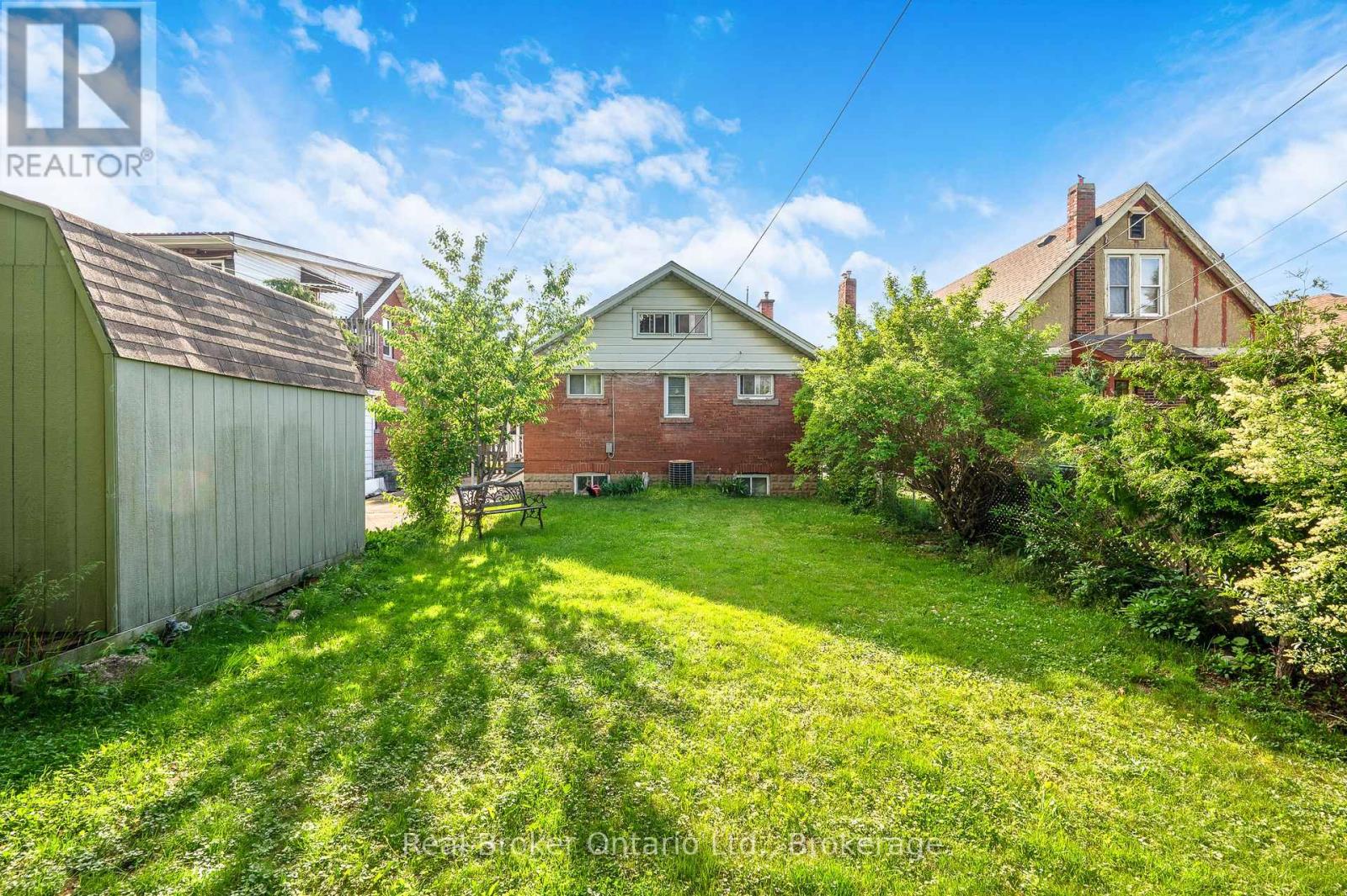 295 KESWICK COURT - 22