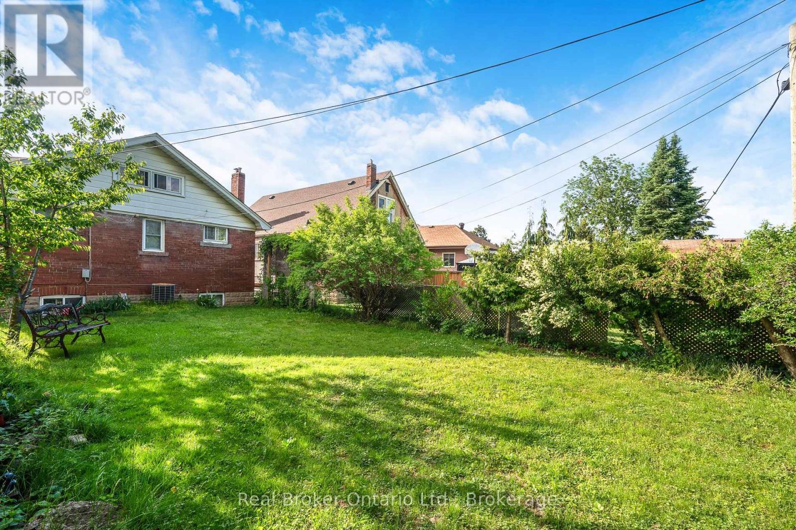 295 KESWICK COURT - 23