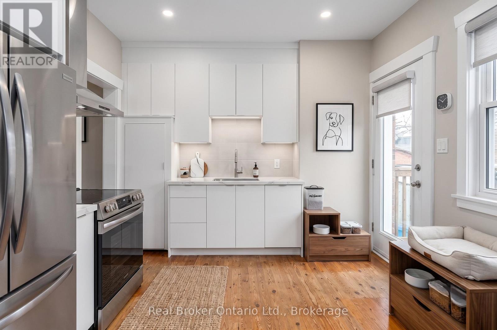 295 KESWICK COURT - 8