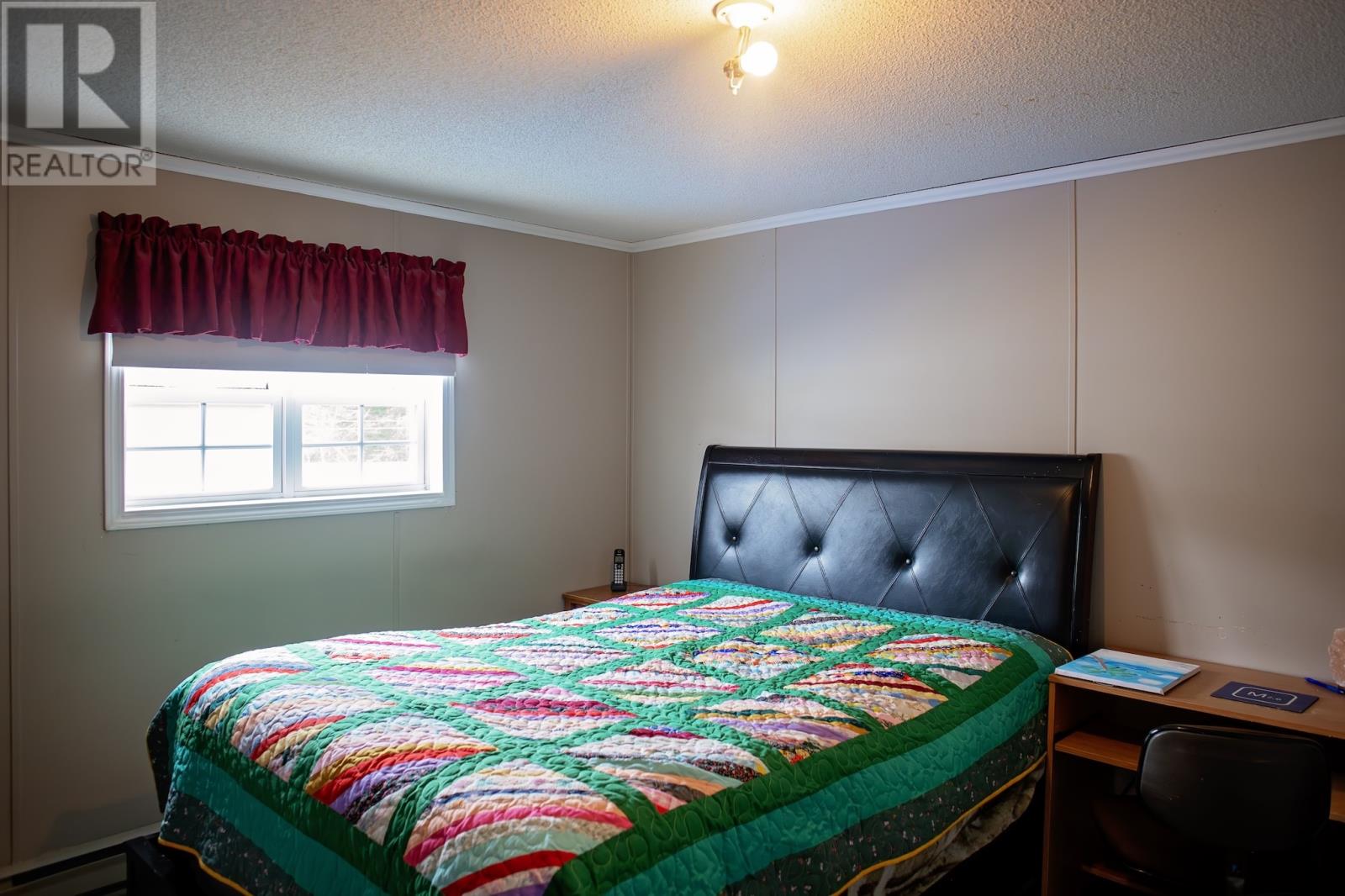 25 Curtiss Avenue - 15